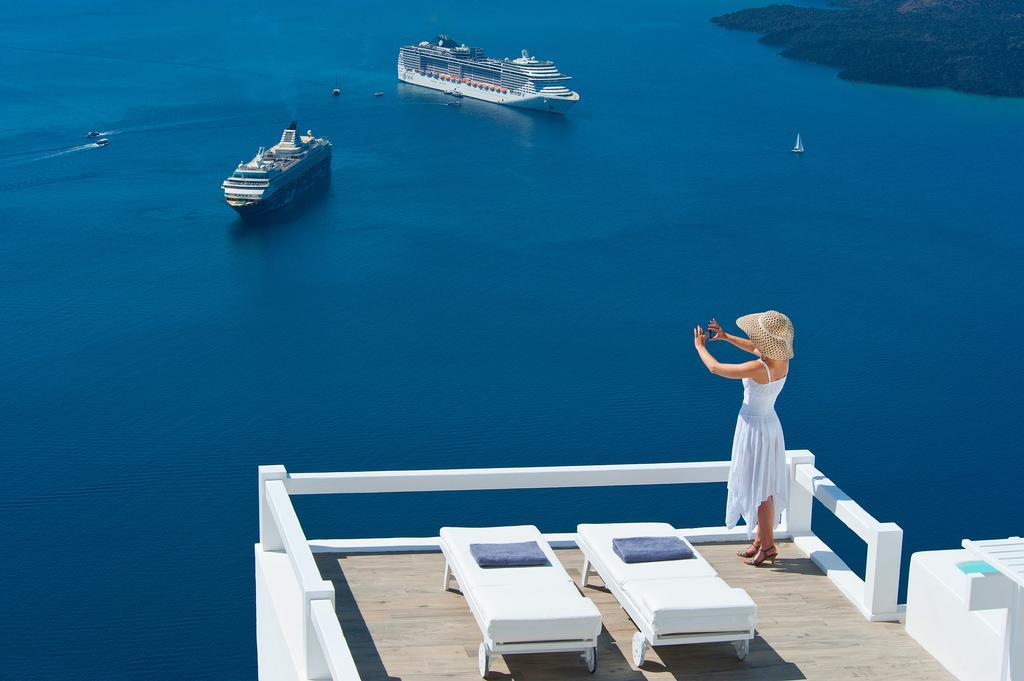 Aqua Mare Luxury Suites Imerovígli Szoba fotó