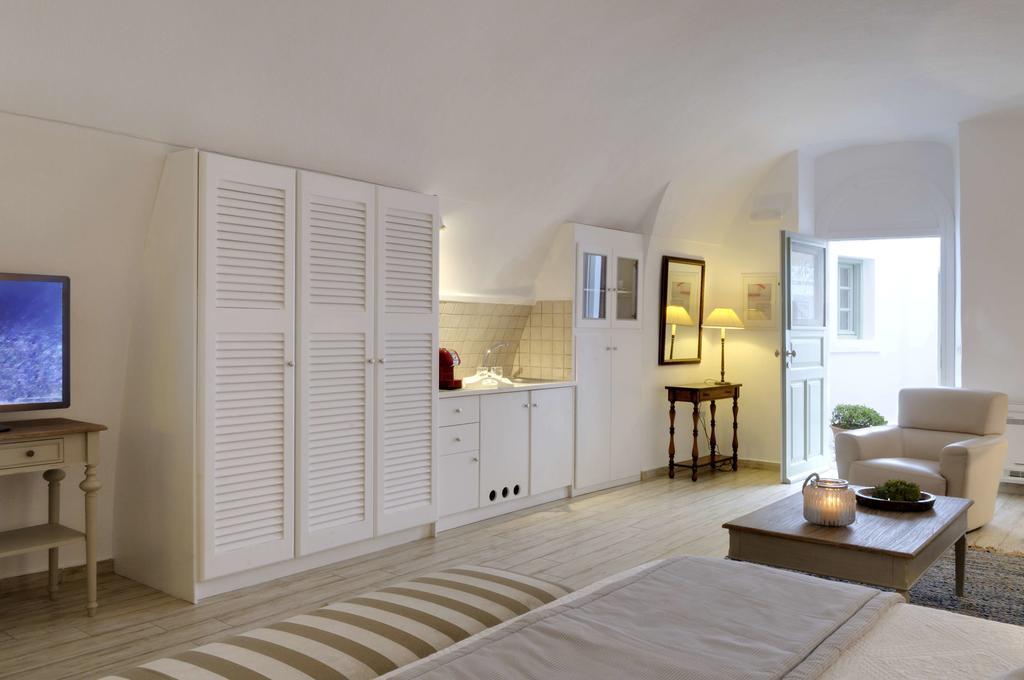Aqua Mare Luxury Suites Imerovígli Kültér fotó