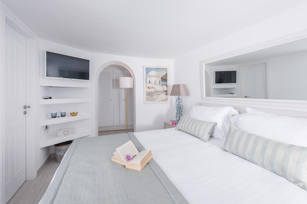 Aqua Mare Luxury Suites Imerovígli Kültér fotó